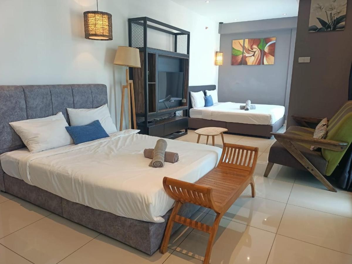 Family Suites At Mansion One By Maj George Town Zewnętrze zdjęcie