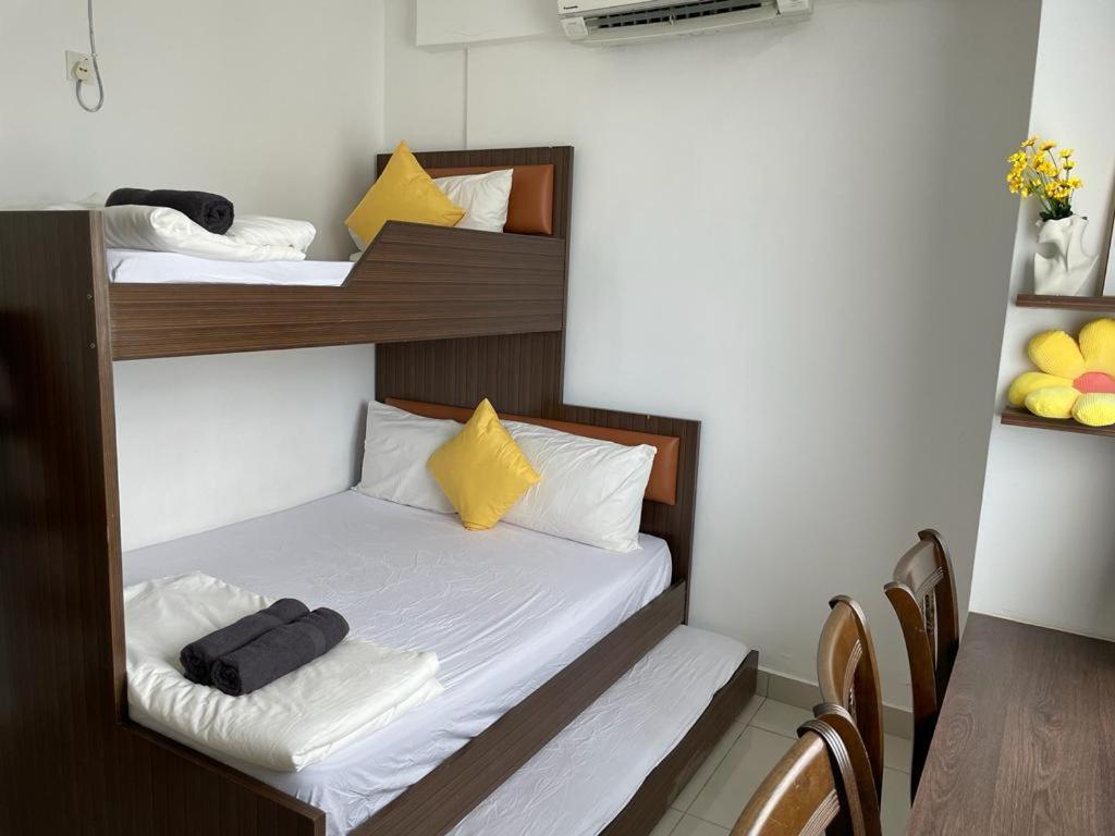 Family Suites At Mansion One By Maj George Town Zewnętrze zdjęcie